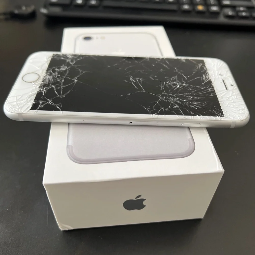 Apple glass cracked